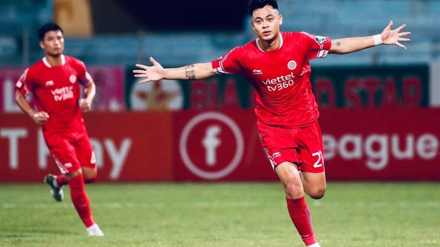 Đức Chiến ‘giàu to’ nhờ gia nhập tân binh V-League
