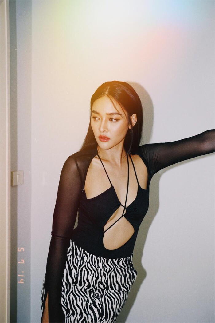 Hoa hậu hoàn vũ Thái Lan Pooklook Fonthip diện đồ cut-out đốt cháy mọi ánh nhìn Hoa hậu hoàn vũ Thái Lan Pooklook Fonthip diện đồ cut-out đốt cháy mọi ánh nhìn