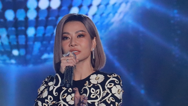Nhan sắc khác lạ của Thu Minh tại lễ trao giải VTV Awards 2022