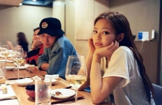 Rộ tin G-Dragon hẹn hò cháu gái chủ tịch chuỗi cửa hàng Shinsegae