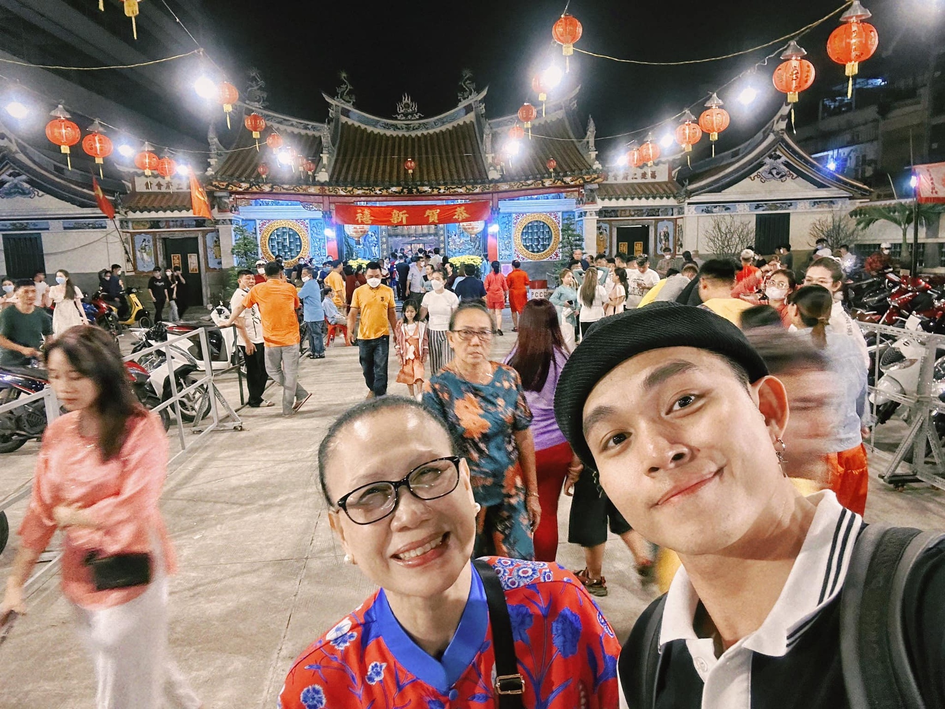 Lời chúc đầu năm của sao Việt Lời chúc đầu năm của sao Việt