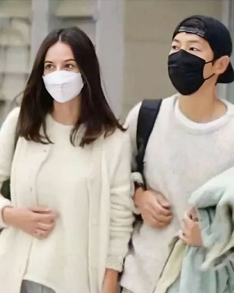Chân dung vợ ngoại quốc sắp cưới của Song Joong Ki Chân dung vợ ngoại quốc sắp cưới của Song Joong Ki