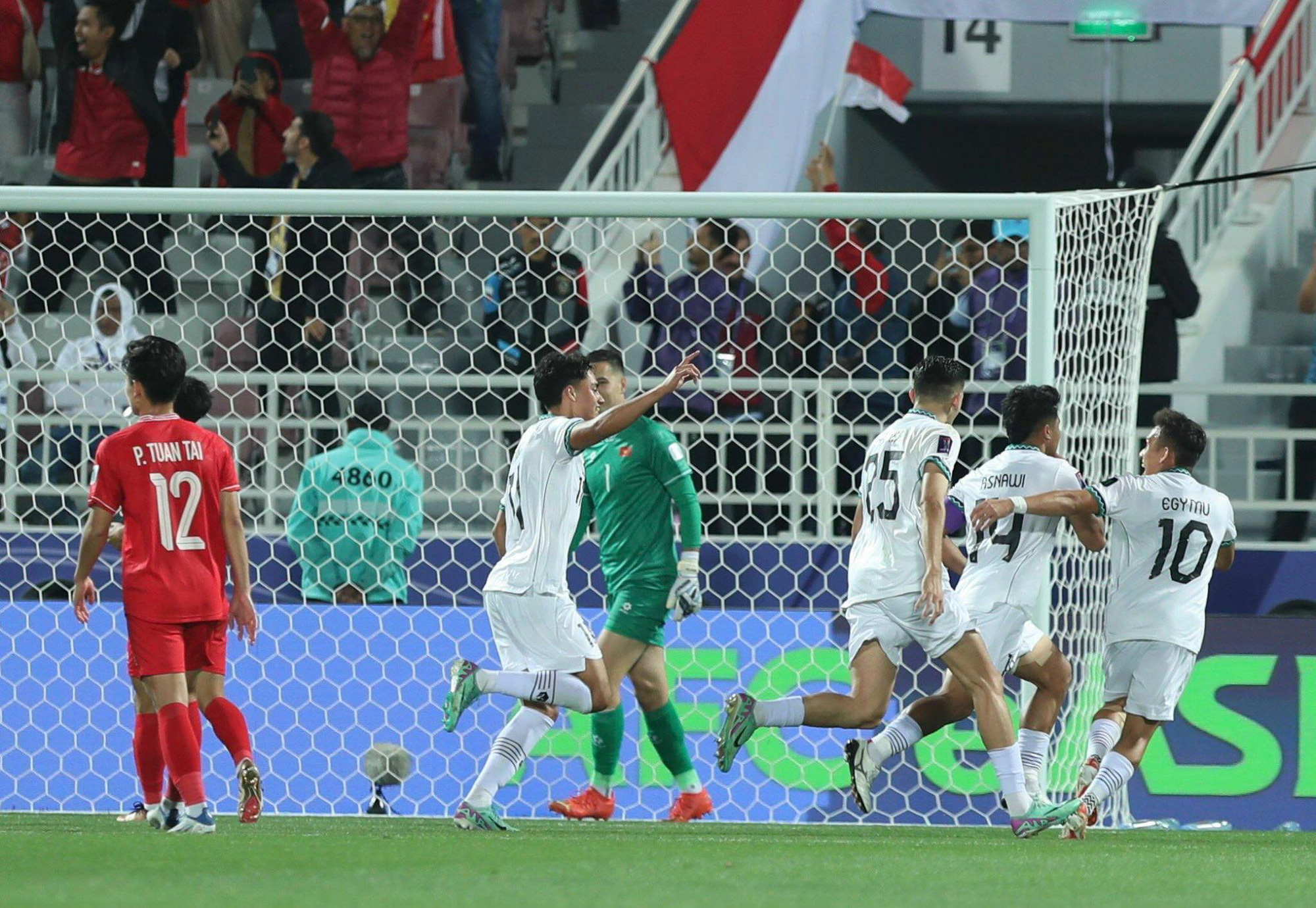 Thua Indonesia 0-1, Việt Nam trở thành đội đầu tiên bị loại ở Asian Cup 2023