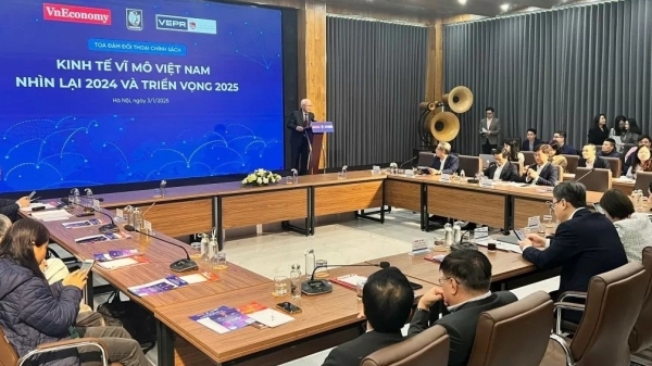 Để nền kinh tế Việt Nam năm 2025 "vượt cơn gió ngược"