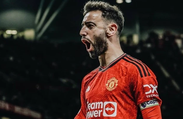 Bruno Fernandes phá kỷ lục của Beckham tại Man United