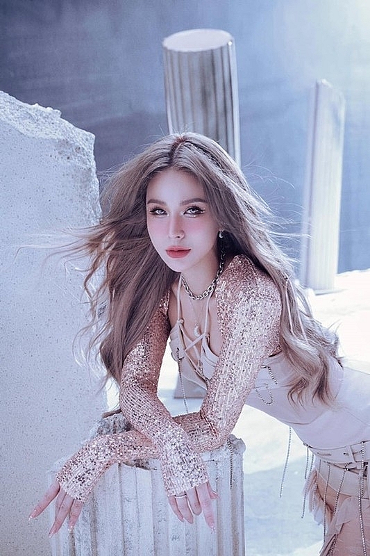 Diệp Lâm Anh tiết lộ về bạn trai mới sau 3 năm ly hôn Diệp Lâm Anh tiết lộ về bạn trai mới sau 3 năm ly hôn