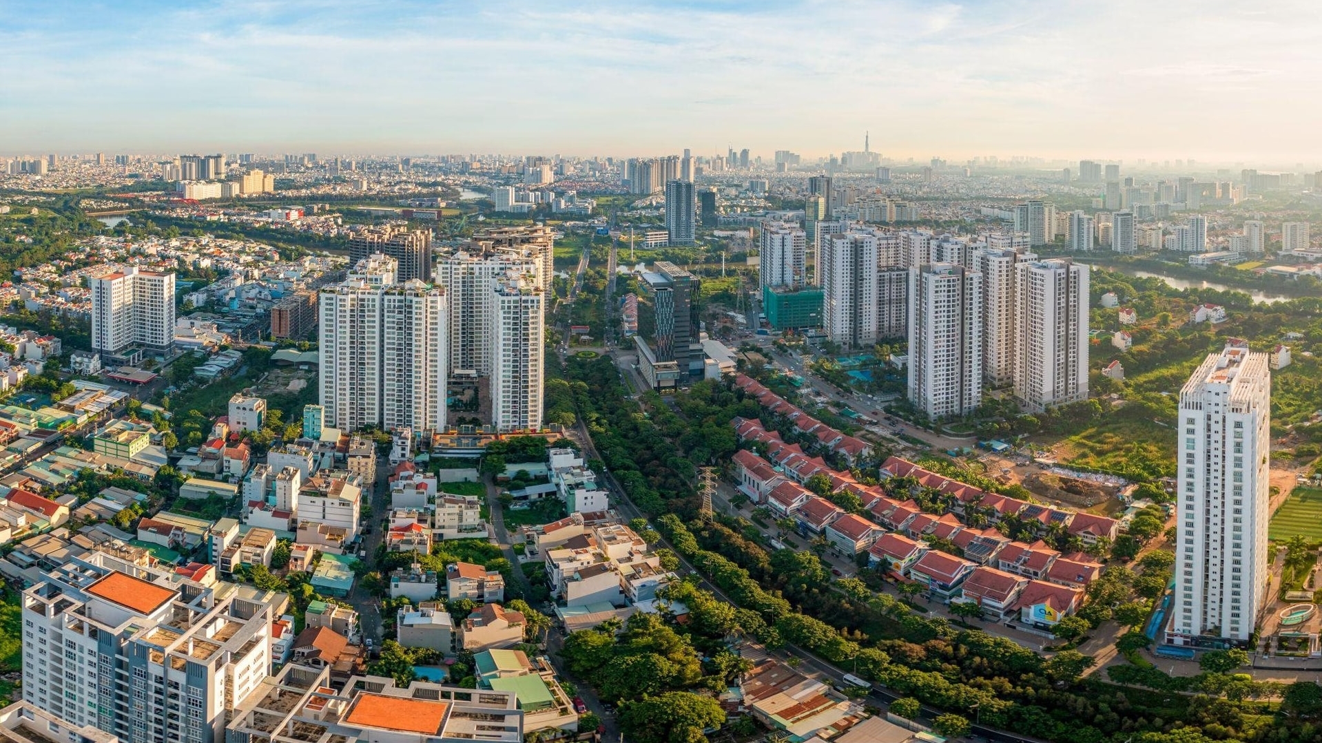 Trong năm 2025, thị trường bất động sản sẽ tiếp tục được cải thiện về nguồn cung và giá
