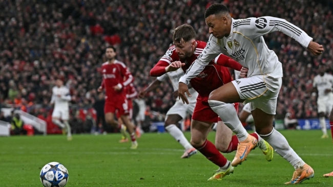 Mbappe ‘ngồi chơi xơi nước’ ở Real Madrid