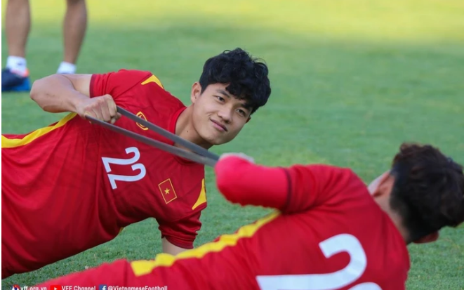 Cựu cầu thủ U23 Việt Nam gia nhập CLB Nam Định? Cựu cầu thủ U23 Việt Nam gia nhập CLB Nam Định?