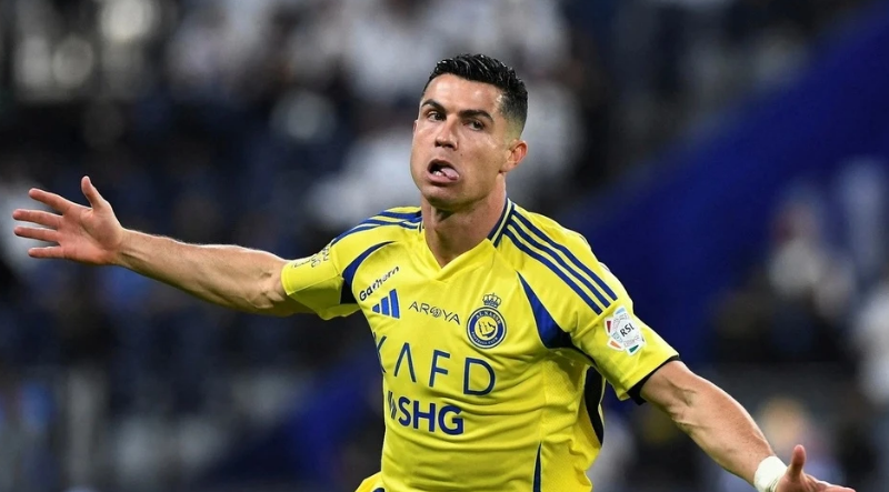 C.Ronaldo muốn đá cặp cùng Messi ở Inter Miami?