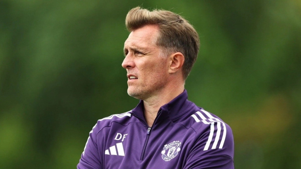 Man Utd chỉ định huyền thoại Darren Fletcher làm HLV tạm quyền Man Utd chỉ định huyền thoại Darren Fletcher làm HLV tạm quyền