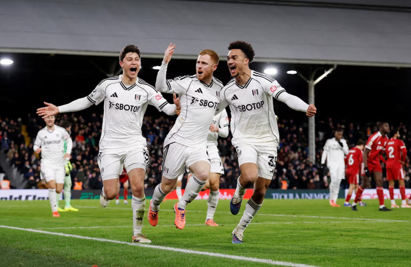 6 điểm nhấn vòng 20 Ngoại hạng Anh