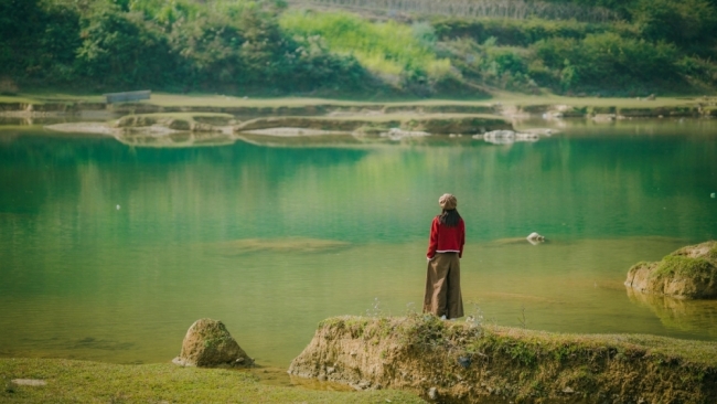 Về Cao Bằng mùa đông, lạc giữa cỏ cháy và những dòng sông xanh ngọc