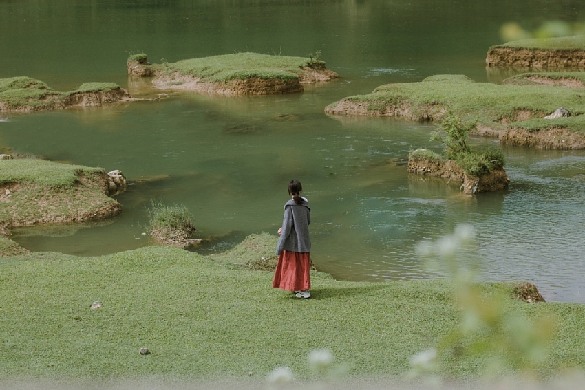 Về Cao Bằng mùa đông, lạc giữa cỏ cháy và những dòng sông xanh ngọc