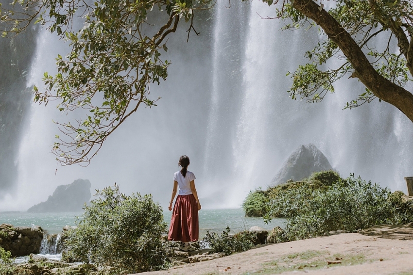 Về Cao Bằng mùa đông, lạc giữa cỏ cháy và những dòng sông xanh ngọc