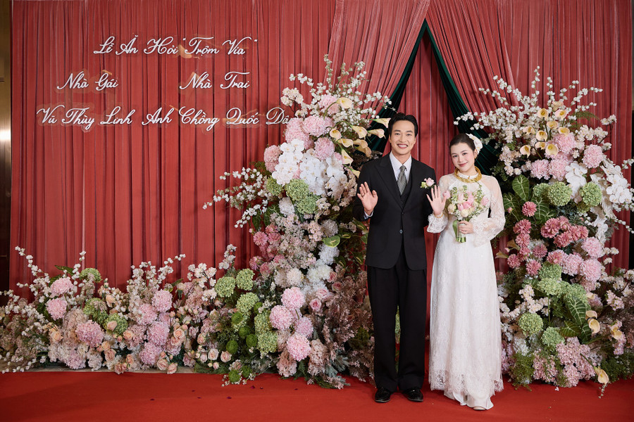 Nam chính trong bom tấn Mưa Đỏ làm đám cưới, danh tính cô dâu gây chú ý đặc biệt