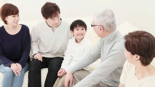 Buông bỏ để sống an nhiên ở tuổi trung niên