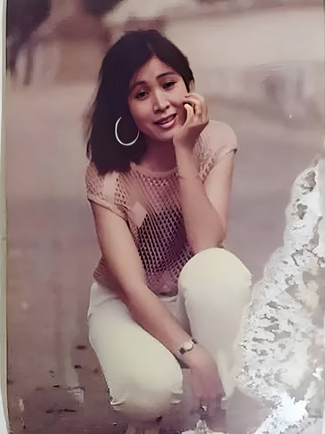 NSND Hồng Vân khoe ảnh thời trẻ, nhan sắc mỹ nhân thập niên 90 gây sốt