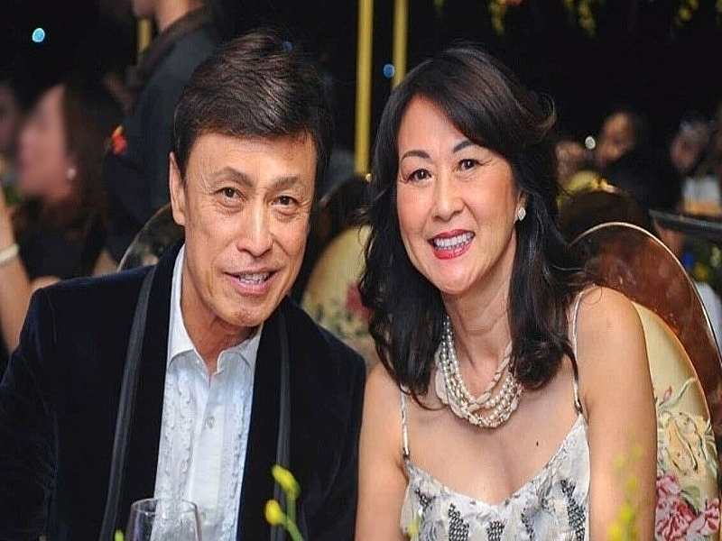 Hôn nhân kín tiếng của danh ca Tuấn Ngọc trước khi tan vỡ