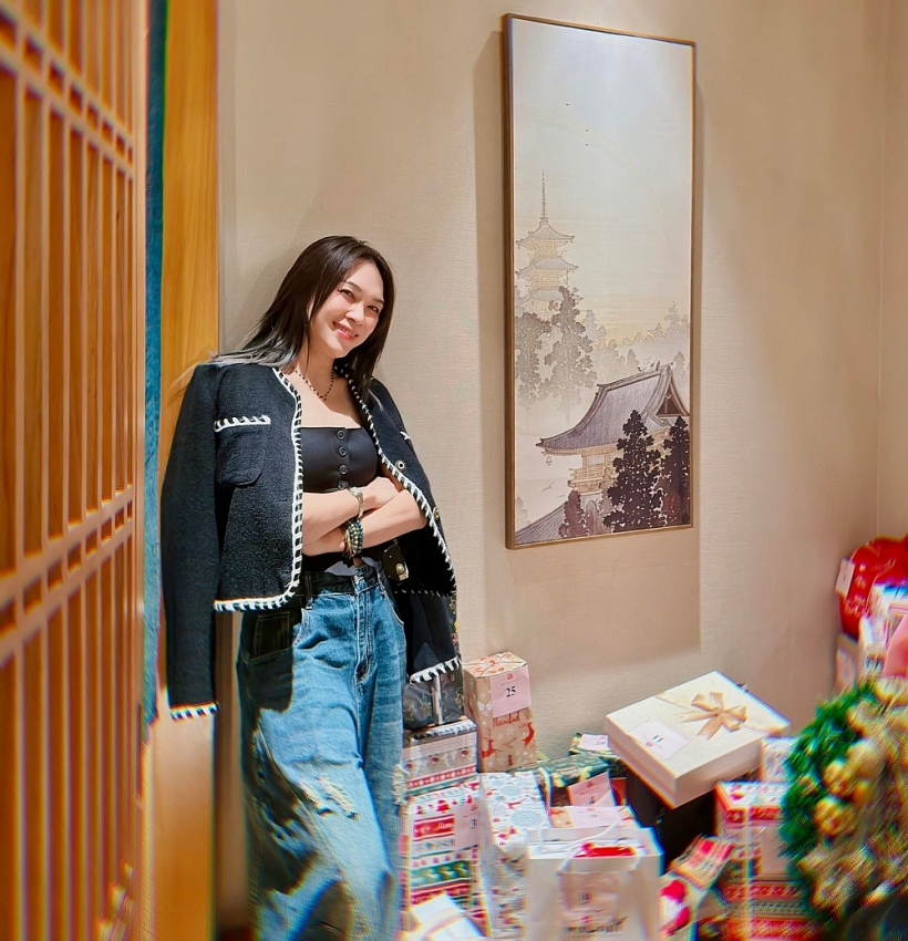 Mỹ Tâm gây ngỡ ngàng với nhan sắc trẻ mãi sau 23 năm