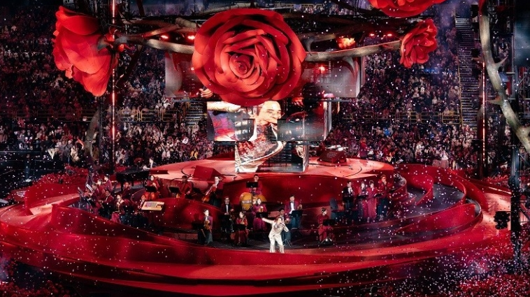 Ca sĩ Hà Anh Tuấn dành 1 tỷ đồng từ concert “The Rose” giúp đỡ bệnh nhân về quê dịp năm mới