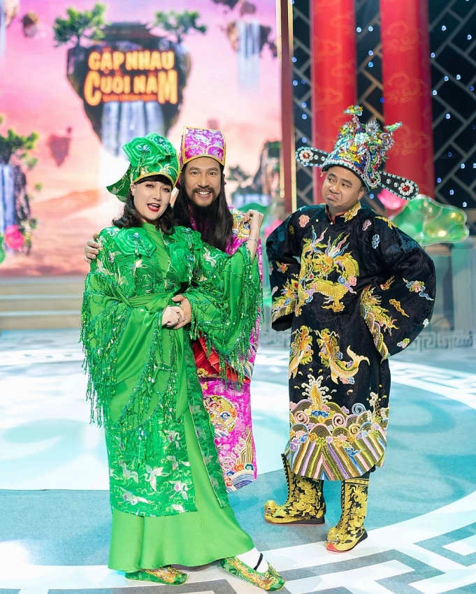 Xuân Bắc - Vân Dung đăng ảnh cũ, khán giả bồi hồi nhớ Táo quân