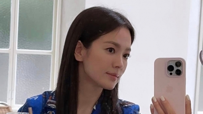 Nhan sắc gây ngỡ ngàng ở tuổi U50 của Song Hye Kyo