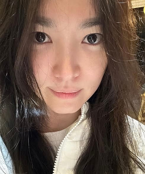 Nhan sắc gây ngỡ ngàng ở tuổi U50 của Song Hye Kyo