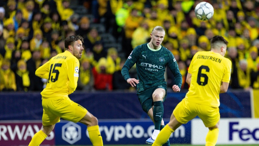 Cuộc đua vé vòng 1/8 Champions League ‘nóng chưa từng có"