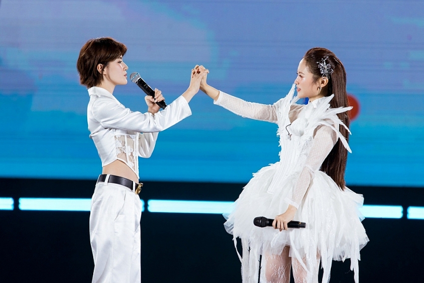 Điểm chung giữa ca sĩ Phương Mỹ Chi - rapper Pháo Điểm chung giữa ca sĩ Phương Mỹ Chi - rapper Pháo