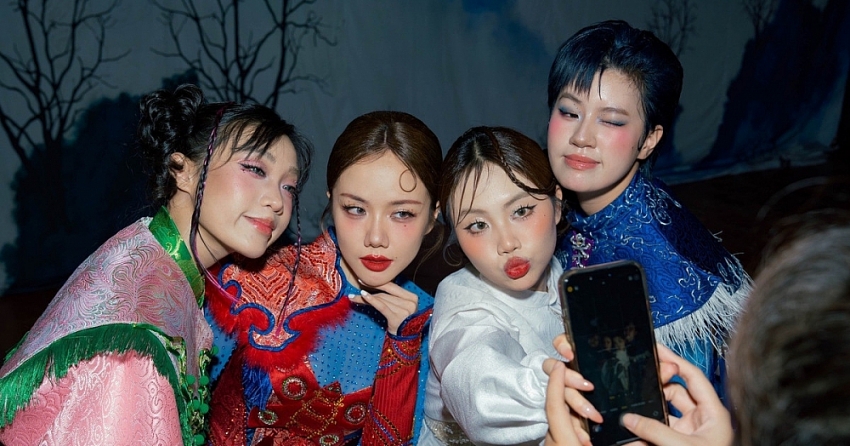 Điểm chung giữa ca sĩ Phương Mỹ Chi - rapper Pháo Điểm chung giữa ca sĩ Phương Mỹ Chi - rapper Pháo