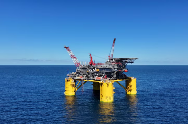 IEA: Thị trường dầu đối mặt với dư cung trong quý I IEA: Thị trường dầu đối mặt với dư cung trong quý I