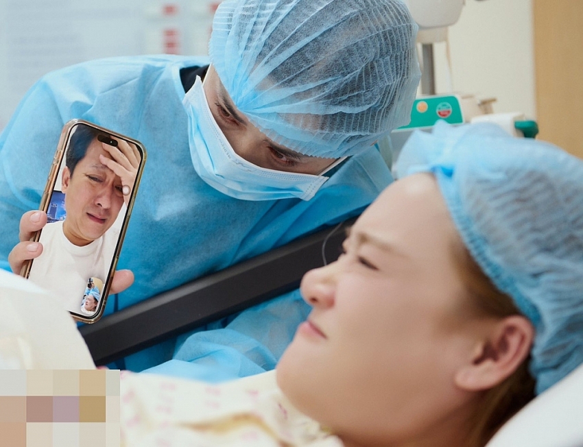 Trường Giang - Nhã Phương đón con thứ ba chào đời Trường Giang - Nhã Phương đón con thứ ba chào đời