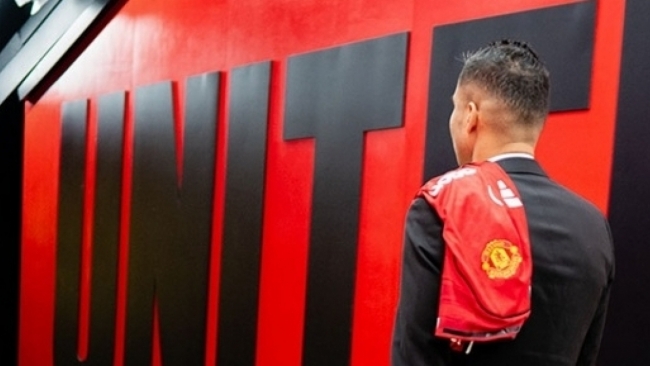 Man Utd lên kế hoạch mua hai tiền vệ thay thế Casemiro