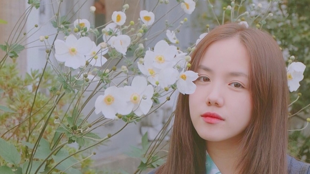 Phương Ly khoe ảnh 10 năm trước, visual tình đầu vẫn gây sốt