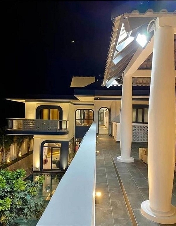 Khối tài sản đồ sộ của Trường Giang - Nhã Phương sau 8 năm bên nhau Khối tài sản đồ sộ của Trường Giang - Nhã Phương sau 8 năm bên nhau