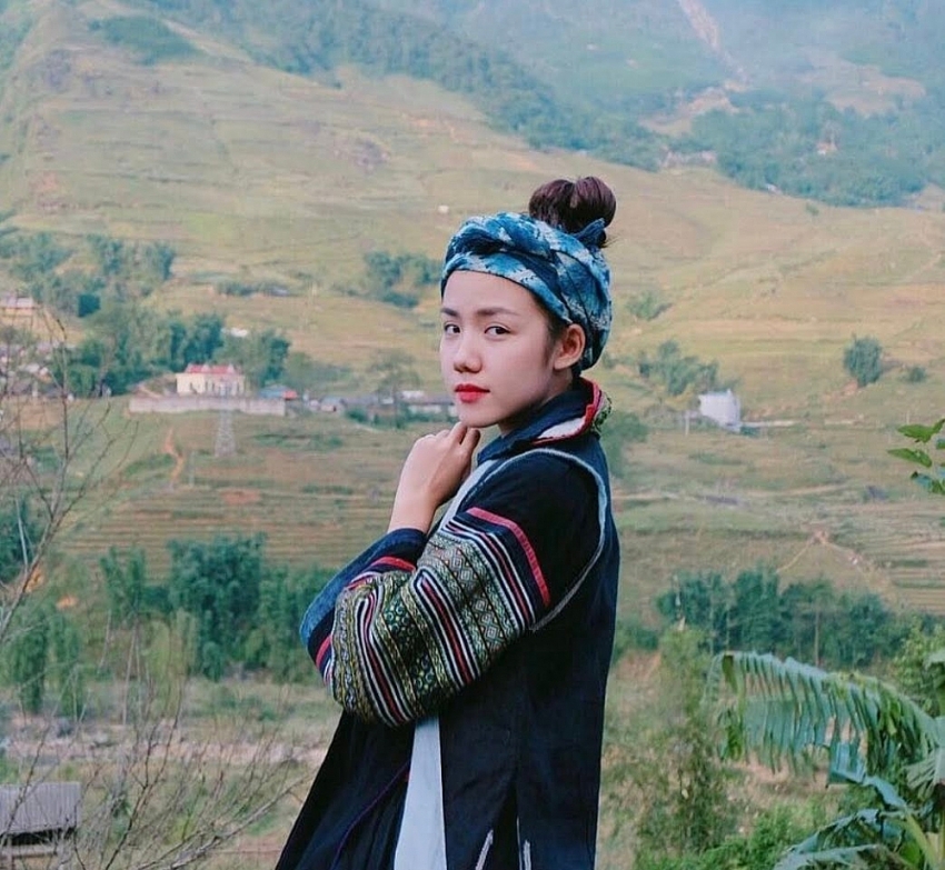 Phương Ly khoe ảnh 10 năm trước, visual tình đầu vẫn gây sốt Phương Ly khoe ảnh 10 năm trước, visual tình đầu vẫn gây sốt