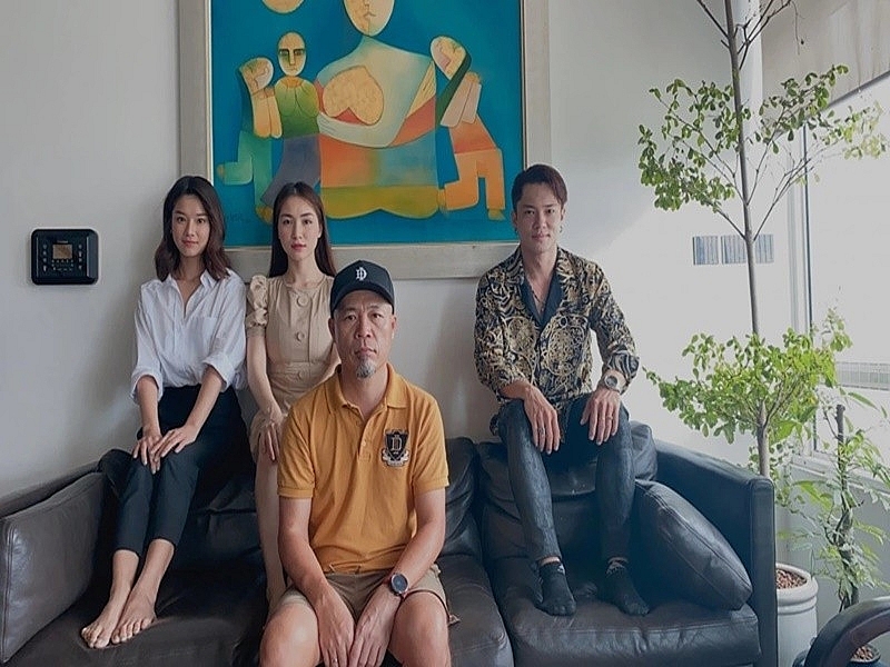 Hòa Minzy nhắc đến nhạc sĩ Huy Tuấn sau khi đoạt giải thưởng Hòa Minzy nhắc đến nhạc sĩ Huy Tuấn sau khi đoạt giải thưởng