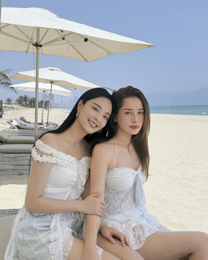 Chi Pu hội ngộ mỹ nhân Hoa ngữ Ella