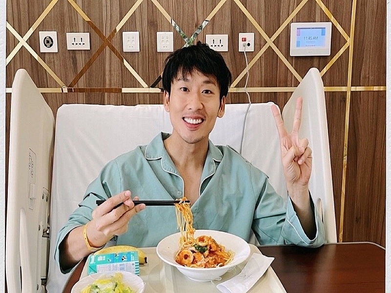 Tuấn Trần hồi phục tích cực sau ca phẫu thuật dây chằng Tuấn Trần hồi phục tích cực sau ca phẫu thuật dây chằng