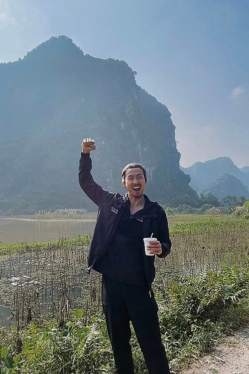 Tuấn Trần hồi phục tích cực sau ca phẫu thuật dây chằng Tuấn Trần hồi phục tích cực sau ca phẫu thuật dây chằng