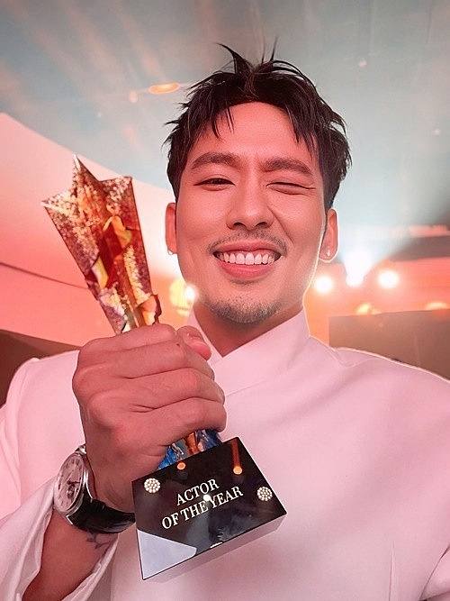 Tuấn Trần hồi phục tích cực sau ca phẫu thuật dây chằng Tuấn Trần hồi phục tích cực sau ca phẫu thuật dây chằng