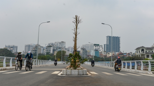 Tuyến đường mới ven Hồ Tây hứa hẹn là điểm check in xịn xò nhất của giới trẻ Hà Nội