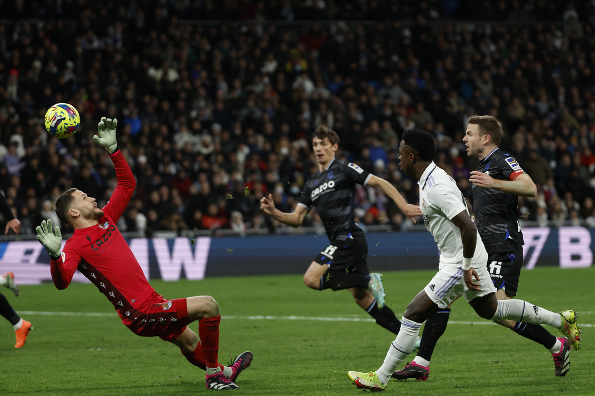 Real Madrid: Nguy cơ thất bại khi Benzema sa sút