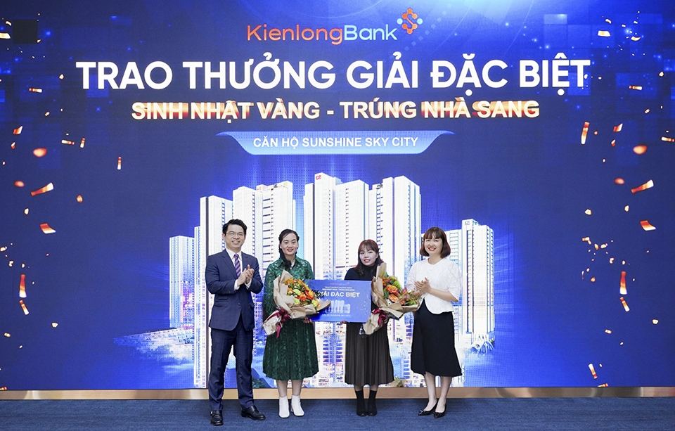 Tin ngân hàng ngày 13/2: MB, BIDV, Vietcombank có tỷ lệ dự trữ tiền mặt cao nhất