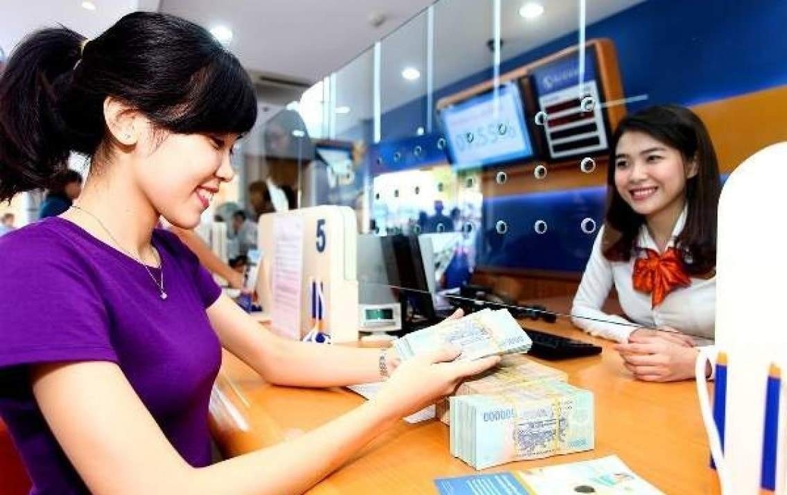 Tin ngân hàng ngày 24/2: Lãi suất liên ngân hàng đột ngột tăng mạnh