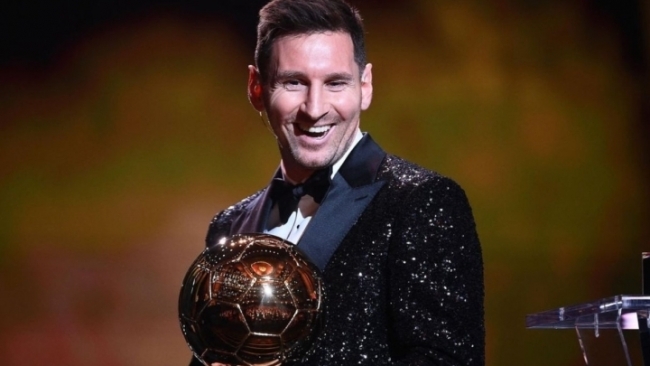 Học Ronaldo, sao Man City chê bai Quả bóng vàng của Messi
