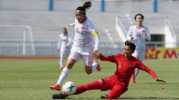 Huỳnh Như bùng nổ với hat-trick đẳng cấp, ĐT Việt Nam thắng 7-0, khiến Indonesia bị loại từ vòng bảng