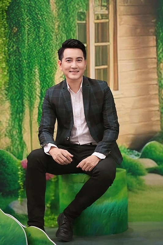 Tình duyên của quý ông tuổi Tỵ Phi Hùng Tình duyên của quý ông tuổi Tỵ Phi Hùng