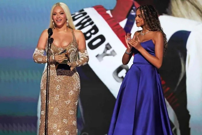 Beyoncé lập kỷ lục tại GRAMMY 2025